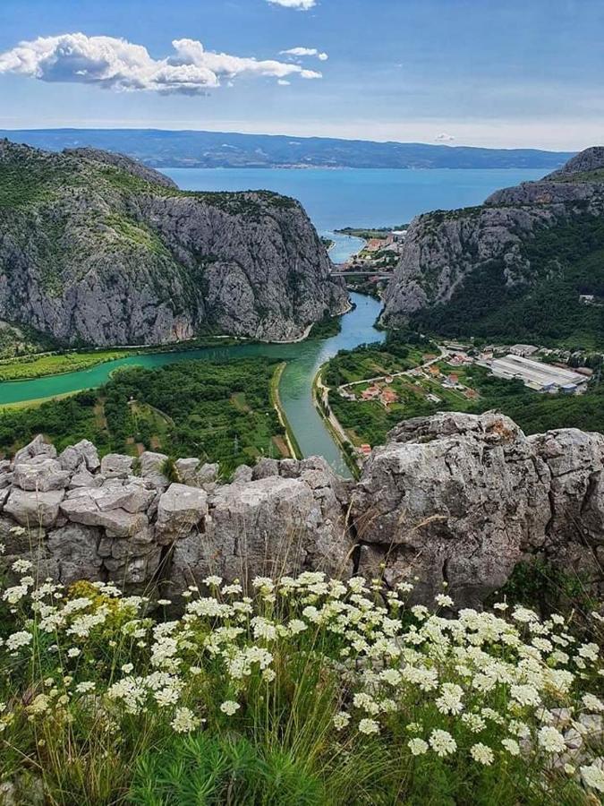 Amazing Sea View Apartman Omiš Kültér fotó